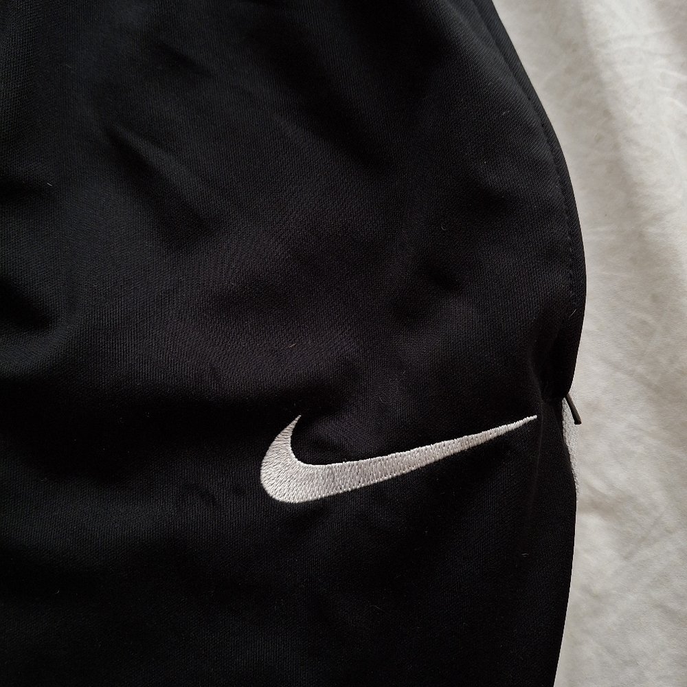 Black Nike Dri Fit Tapered Running Sweats XL